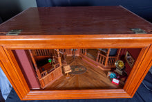 Load image into Gallery viewer, Hotel Lobby Roombox Made by Peter Kendall in Nic Nichols Class