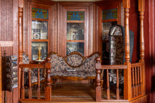 Load image into Gallery viewer, Hotel Lobby Roombox Made by Peter Kendall in Nic Nichols Class