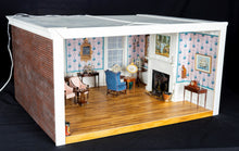 Load image into Gallery viewer, Peter Kendall - Oak Hill Parlor Roombox - Danvers, MA, 1801