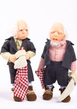 Load image into Gallery viewer, Dollhouse Miniature ~ Snow White & The Seven Dwarfs - Ursula Sauerberg Estate