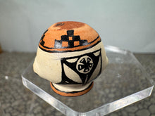 Load image into Gallery viewer, Artisan Gloria Bogulas Southwestern Handmade Hand Painted Pottery