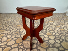 Load image into Gallery viewer, Dollhouse Miniature ~ Vintage 1970's Artisan Robert Gray Handmade Wooden Side Table