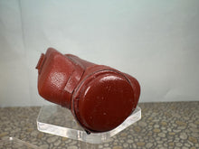 Load image into Gallery viewer, Dollhouse Miniature ~ Vintage Leather Golf Bag & Metal Clubs Set With Umbrella