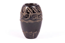 Load image into Gallery viewer, Dollhouse Miniature ~ Geri Naranjo - Native American Carved Pottery Pot with Design
