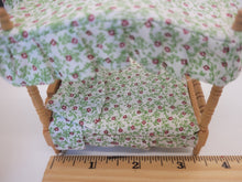 Load image into Gallery viewer, Dollhouse Miniature ~ 1:24 Scale, Handmade 5 Piece Oak Bedroom Set