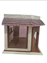 Load image into Gallery viewer, Bruin Haus One Room Decorated Roombox *Unfurnished*