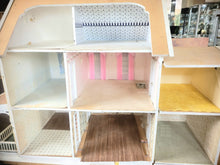 Load image into Gallery viewer, Simplicity Dollhousew/ Gazebo – Real Good Toys