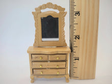 Load image into Gallery viewer, Dollhouse Miniature ~ 1:24 Scale, Handmade 5 Piece Oak Bedroom Set