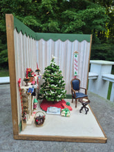 Load image into Gallery viewer, Corner Christmas Roombox Diorama *Pre-Owned*