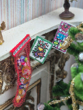 Load image into Gallery viewer, Corner Christmas Roombox Diorama *Pre-Owned*