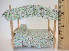Load image into Gallery viewer, Dollhouse Miniature ~ 1:24 Scale, Handmade 5 Piece Oak Bedroom Set