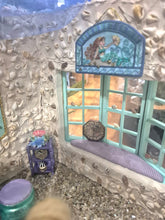 Load image into Gallery viewer, Summertime Mermaid Decorated Roombox