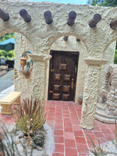 Load image into Gallery viewer, Abode Southwestern Roombox w/ Front Courtyard with Desert Plants