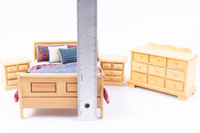 Load image into Gallery viewer, 4 Piece Oak Bedroom Set with Blue &amp; Red Linens
