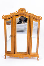 Load image into Gallery viewer, 6 Piece Wicker Bedroom Set
