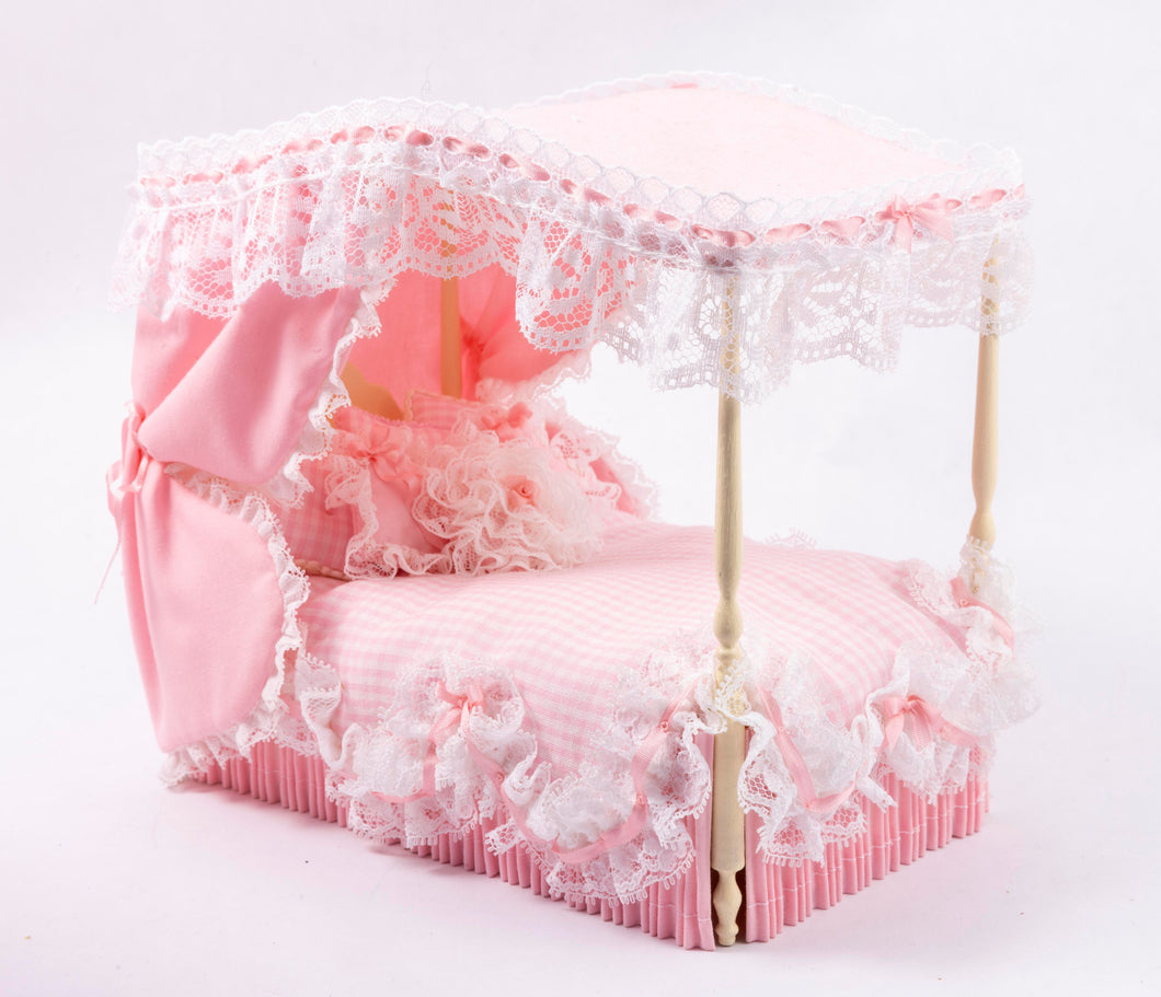 Ruffled Lace Pink & White Gingham Canopy Bed