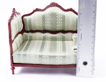 Load image into Gallery viewer, Hansson Mahogany Day Bed with Green Mattress &amp; Padding
