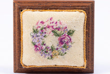 Load image into Gallery viewer, Taller Targioni Small Bench/Table with Wreath Petit Point
