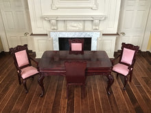 Load image into Gallery viewer, 5 pc Pink Dining Room Set
