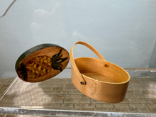 Load image into Gallery viewer, Vintage IGMA Artisan Al Chandronnait Handmade Hand Painted Pineapple Shaker Box W/ Handle

