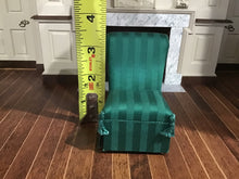 Load image into Gallery viewer, 5 pc Fantastic Merchandise Dining Table and Green Chair Set
