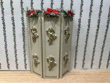Load image into Gallery viewer, Bedroom Changing Screen with Christmas Garland &amp; Bows
