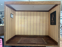 Load image into Gallery viewer, Wine Box Roombox
