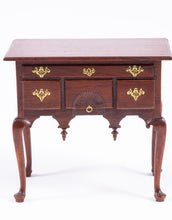 Load image into Gallery viewer, Gerald Crawford for Winterthur Museum Lowboy Chest (Peyton Randolph House)
