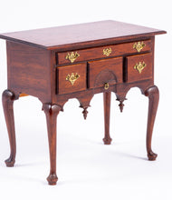 Load image into Gallery viewer, Gerald Crawford for Winterthur Museum Lowboy Chest (Peyton Randolph House)
