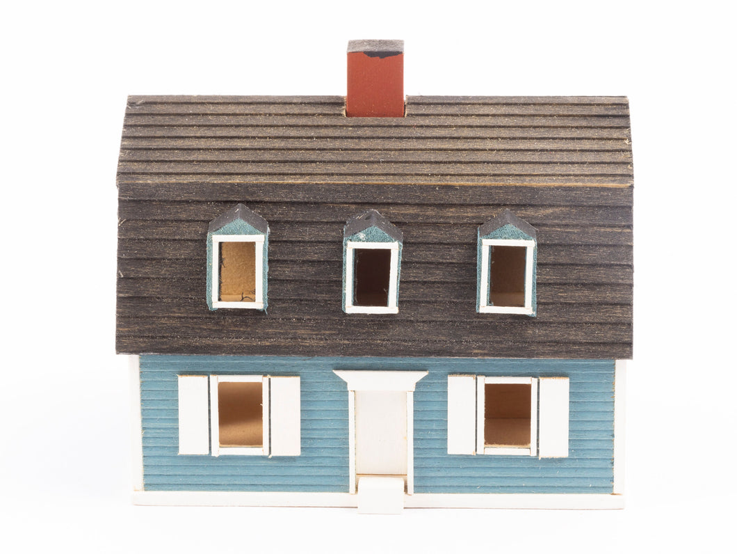 Dollhouse Miniatures ~ Gudgel 1:144 Scale Blue Dutch Colonial House - Cape Ann