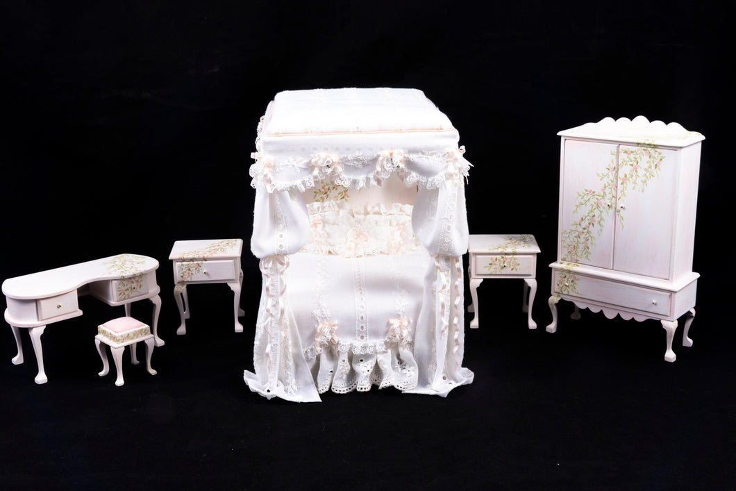 Dollhouse Miniature ~ IGMA Carol Young Six Piece Canopy Bedroom Set