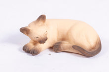 Load image into Gallery viewer, Dollhouse Miniature ~  2 Siamese Cats
