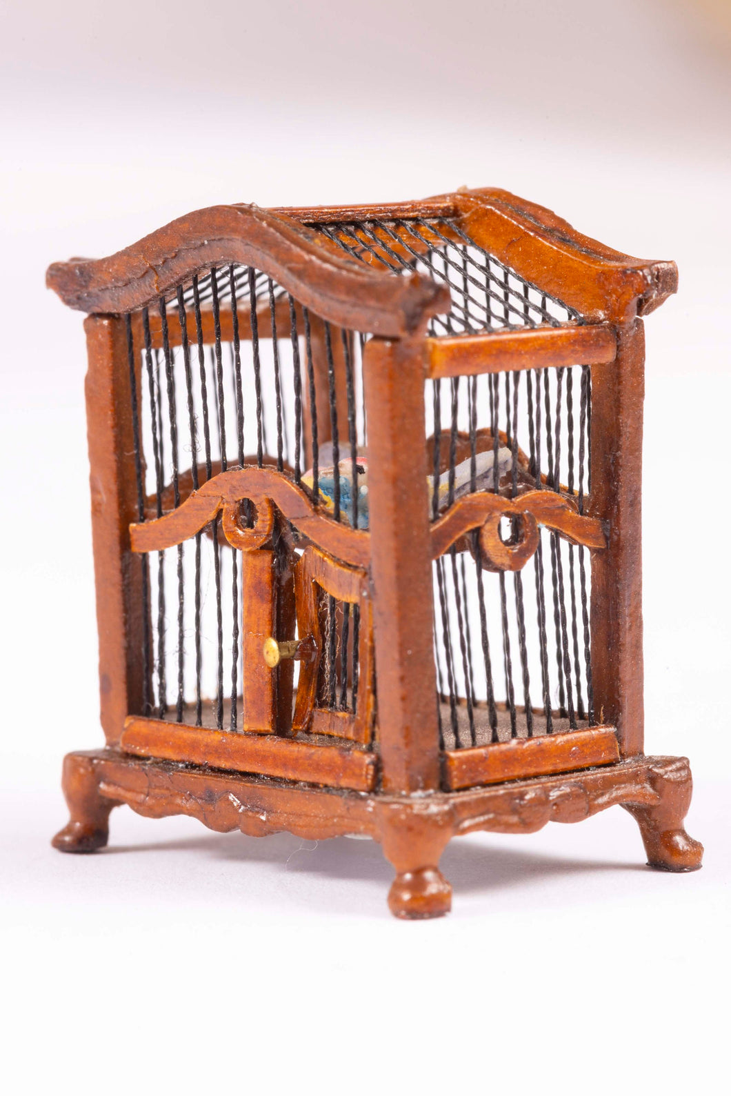 Dollhouse Miniature ~ Bespaq Birdcage with 2 Love Birds,  From Lee Lefkowitz Collection
