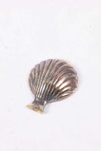 Load image into Gallery viewer, Dollhouse Miniature ~ Obadiah Fisher Sterling Silver Shell Holder
