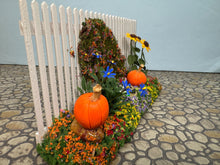 Load image into Gallery viewer, Dollhouse Miniature ~ Artisan Judy Travis Handmade Decorated Halloween / Fall Flowers &amp; Pumpkin Fence
