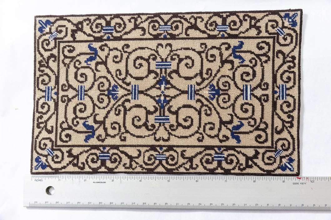 Dollhouse Miniature ~ Needlepoint Rug 6