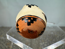 Load image into Gallery viewer, Artisan Gloria Bogulas Southwestern Handmade Hand Painted Pottery
