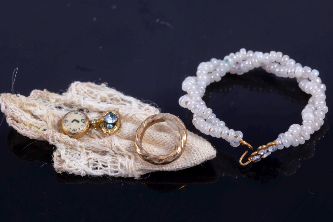 Dollhouse Miniature ~ Ladies Accessories with Beaded Necklace, Pin & Bracelet - Lee Lefkowitz Estate