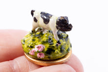 Load image into Gallery viewer, Dollhouse Miniature ~ Kay Lewis Staffordshire Cow - From Johnston Estate
