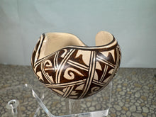 Load image into Gallery viewer, Dollhouse Miniature ~ Artisan Signed Southwestern Large Handmade Hand Painted Pottery Planter
