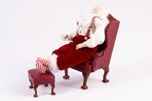 Load image into Gallery viewer, Dollhouse Miniature ~ Mr. &amp; Mrs. Santa Claus Pair - Fern Vasi
