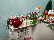 Load image into Gallery viewer, Dollhouse Miniature  ~ Artisan David King Handmade In NY USA Decorated Christmas Dtove
