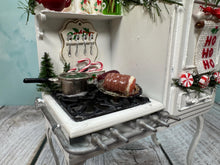 Load image into Gallery viewer, Dollhouse Miniature  ~ Artisan David King Handmade In NY USA Decorated Christmas Dtove
