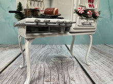 Load image into Gallery viewer, Dollhouse Miniature  ~ Artisan David King Handmade In NY USA Decorated Christmas Dtove
