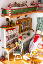 Load image into Gallery viewer, Christmas Decorated Roombox
