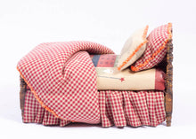 Load image into Gallery viewer, Noah&#39;s Ark Decorated Single Bed
