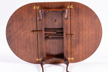 Load image into Gallery viewer, Drop Leaf Table by IGMA Artist Ed Norton (Peyton Randolph House)
