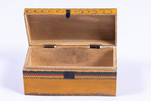 Load image into Gallery viewer, Painted Dome Lid Box by Susan Rountree (Peyton Randolph House)
