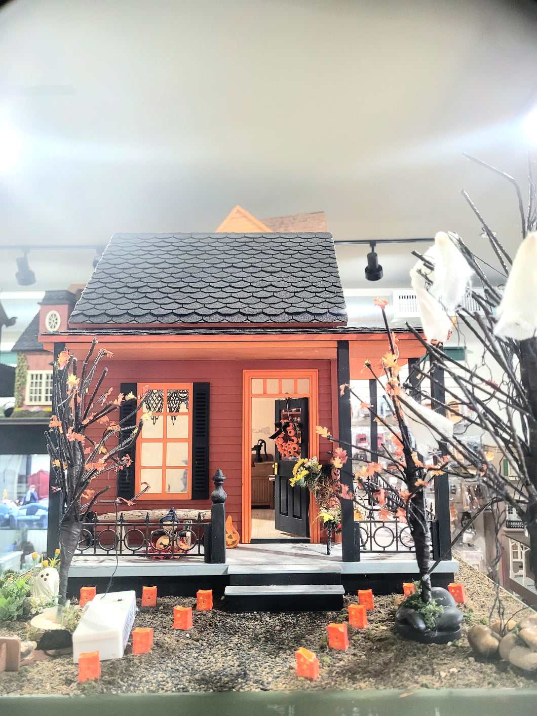 Decorated Halloween House – Decorated