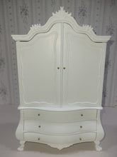 Load image into Gallery viewer, White JBM Dutch Baby House
